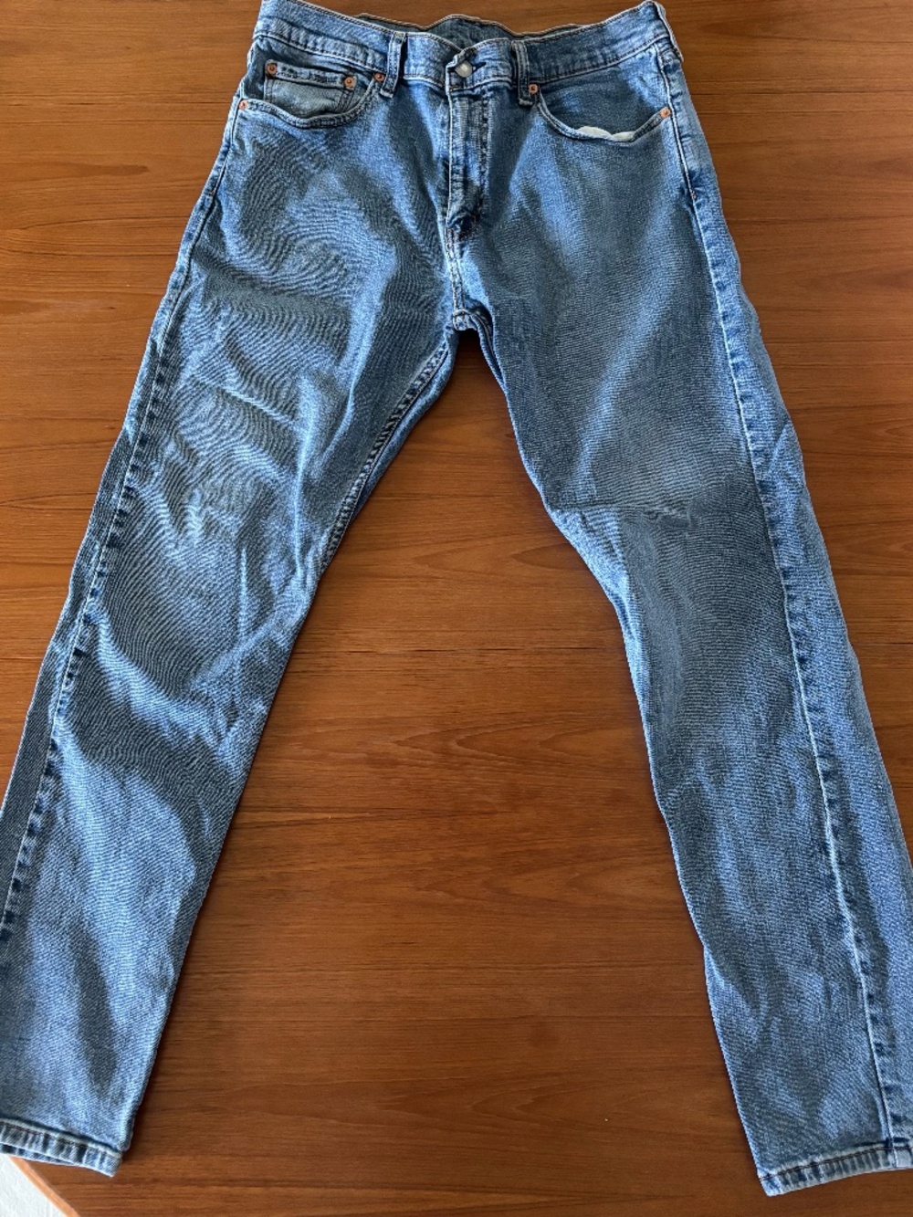 Levis Jeans 34x32